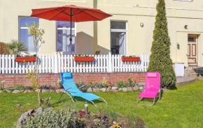 2 Bedroom Cozy Apartment In Malchow, Amt Malchow